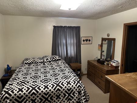 14 N Elm St