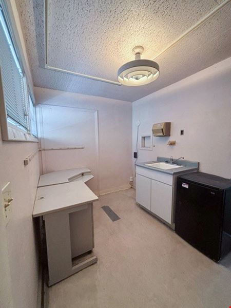 3020 Beard Rd