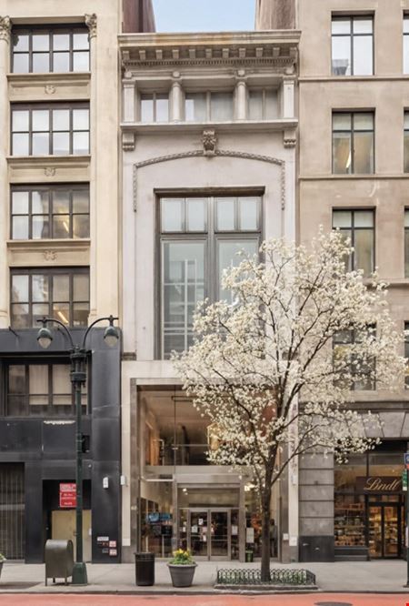 11 West 34th Street