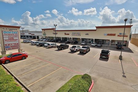 Retail space for Rent at Clay Crossing in Katy