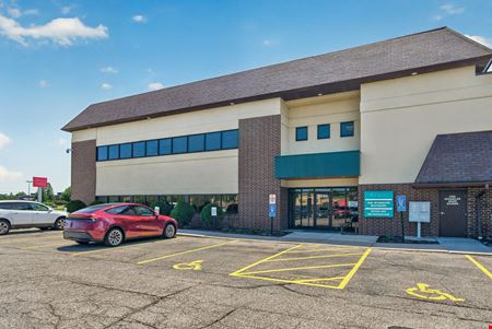 Grove Square Professional Building - Medical/Office Space For Lease