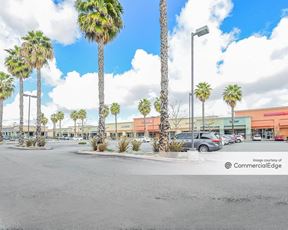 Lakewood Plaza Marketplace