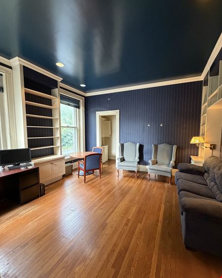 825 Delaware Ave