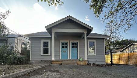 Office space for Rent at 2118 Oxford Ave in Austin