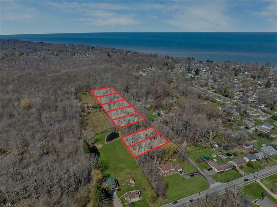 Vacant Lots on Magnolia Drive
