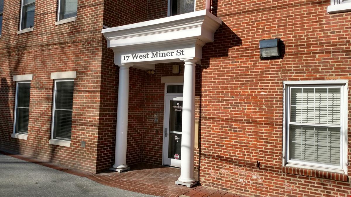17 W Miner St