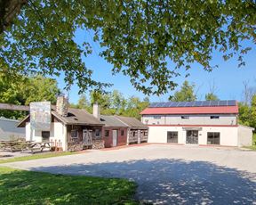 RETAIL SPACE FOR LEASE