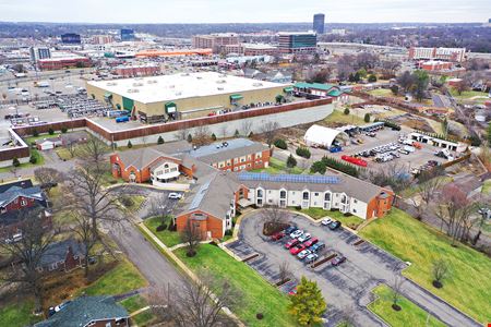 Commercial space at 1633 Laclede Station Road in Richmond Heights