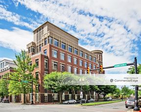 Crescent at Carlyle - 2000 Duke Street