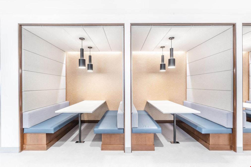 Regus - O'Hare Rosemont