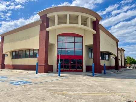 Former CVS Pharmacy For Sublease