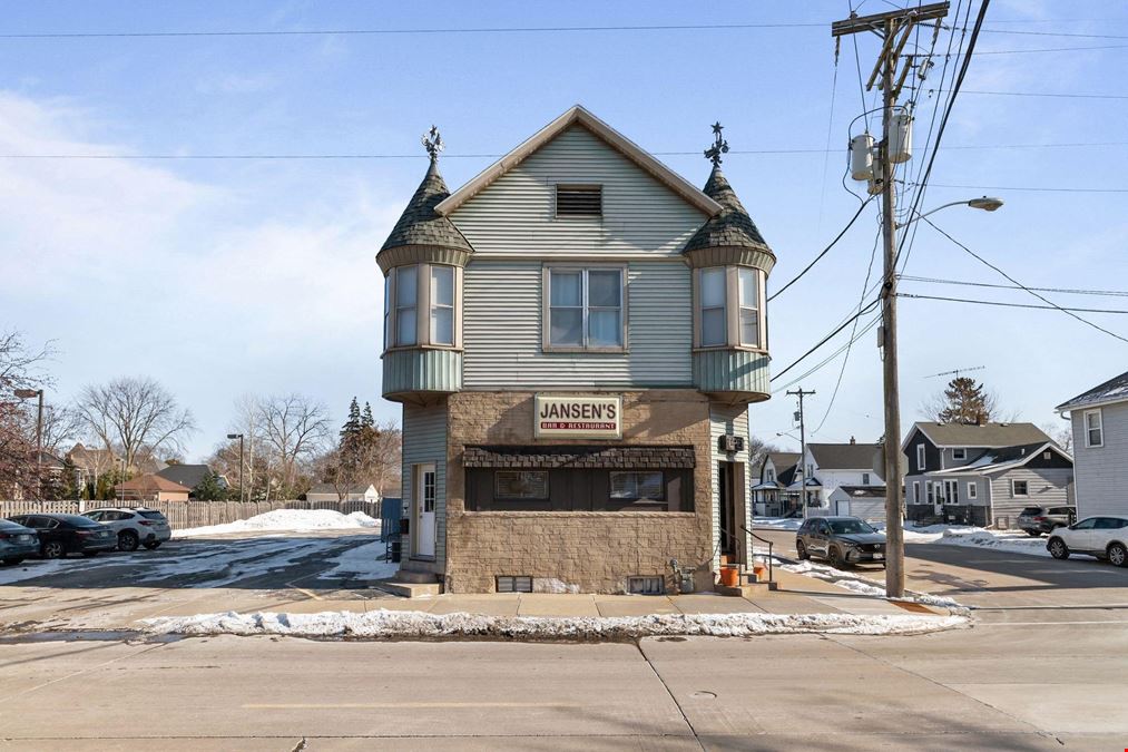 344 Bowen St