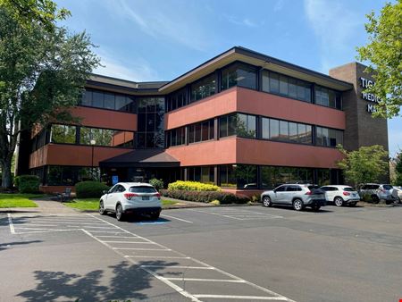 Commercial space at Tigard Medical Mall in Tigard