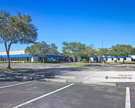 Industrial space for Rent at Southwest Business Center in Orlando