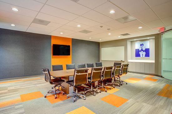 Workstyle Flexible Spaces - 7676 Hillmont