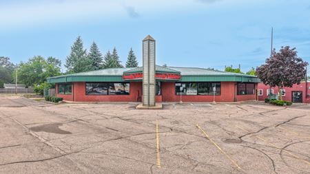 Retail space for Rent at 2524 S. Cedar St. in Lansing