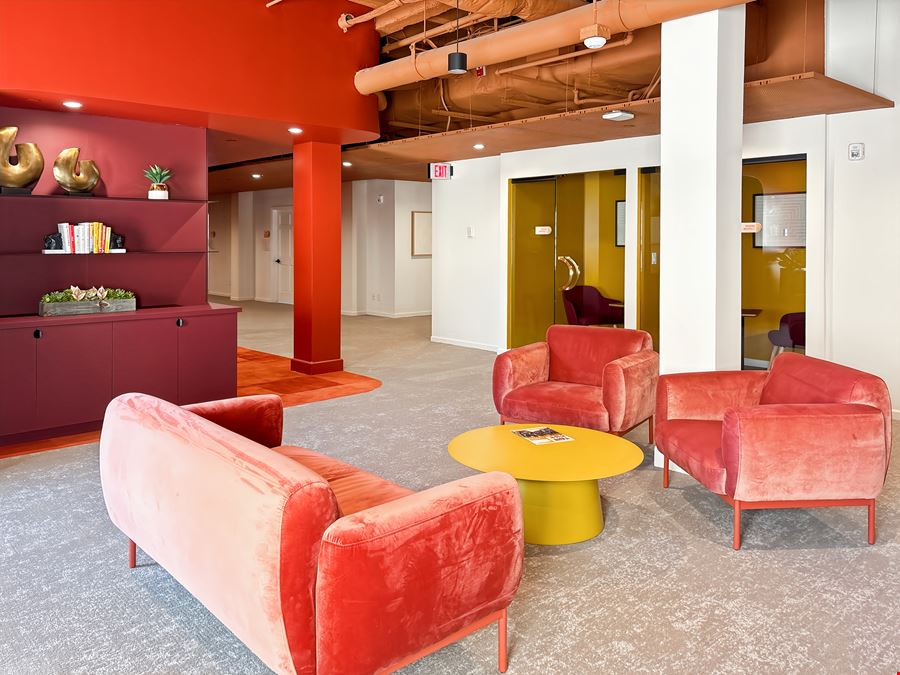 Regus - Omaha - 2027 Dodge St