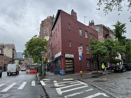 Restaurant space for Rent at 22 8th Ave in New York