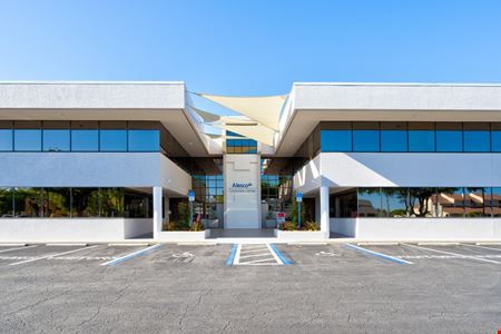 Commercial space at 4575 Via Royale in Fort Myers