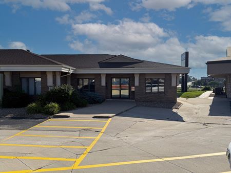 Office space for Rent at 2333-2337 Blairs Ferry Rd NE in Cedar Rapids