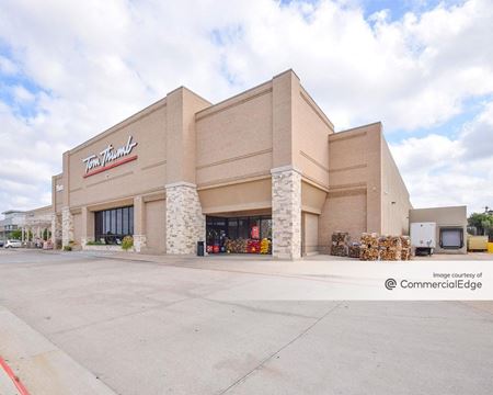 Retail space for Rent at Brookhaven Village Shopping Center in Addison