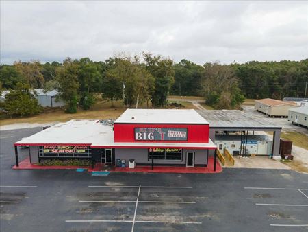 Retail space for Sale at 2525 N Young Blvd - Thriving Restaurant in Chiefland