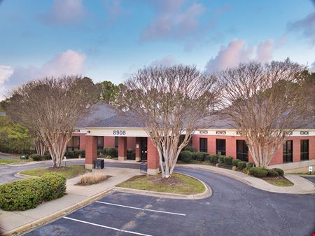 Office space for Rent at 8908 Kanis Rd in Little Rock