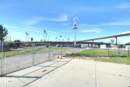 2200 E. La Cadena Dr.