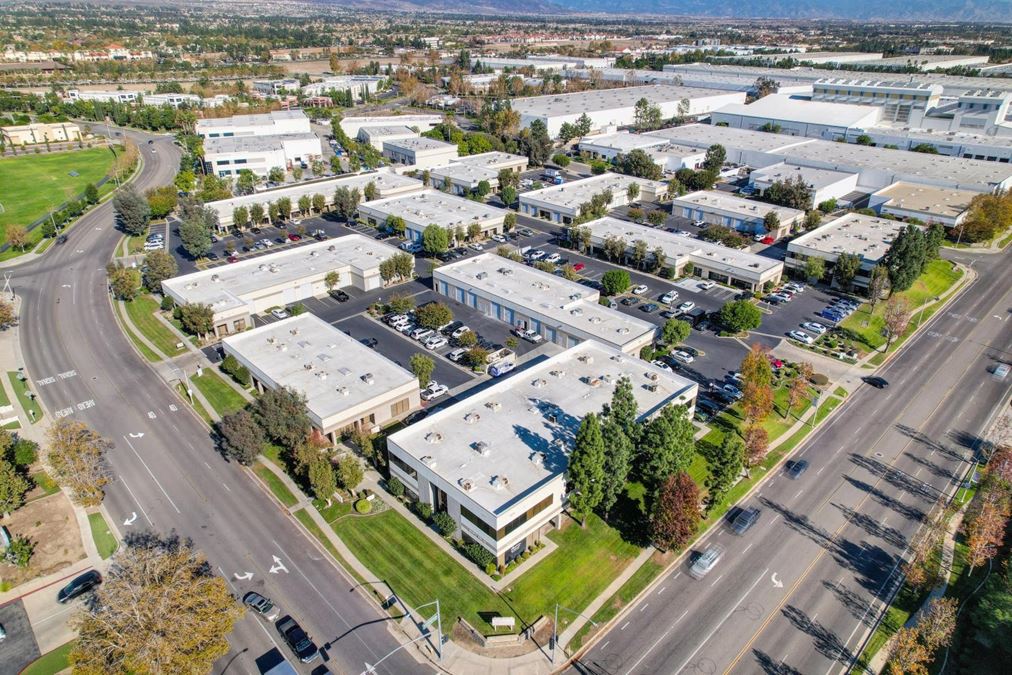 Arrow Business Center