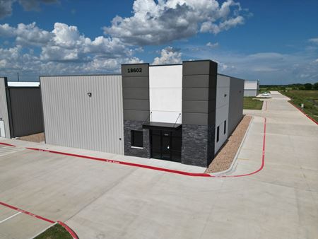 18612 Kermier Road - Kermier Commerce Park