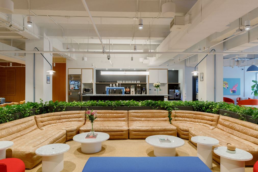 WeWork - 450 Park Ave S