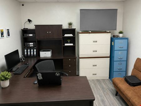 Golden Key Commerce Center
