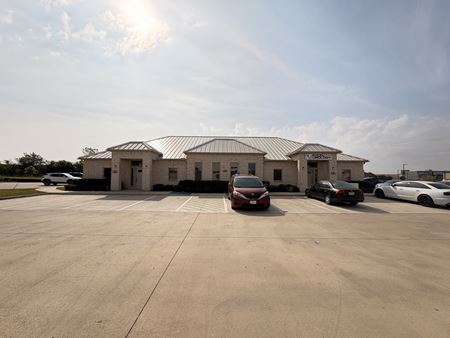 Office space for Rent at 6138 Precinct Line Rd in Hurst