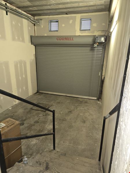 223 W Lake St
