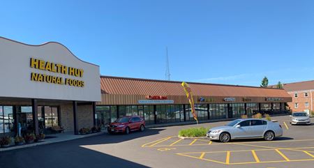 Retail space for Rent at Brooktown Plaza in Brookfield