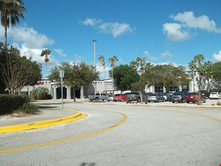 Lakeshore Mall