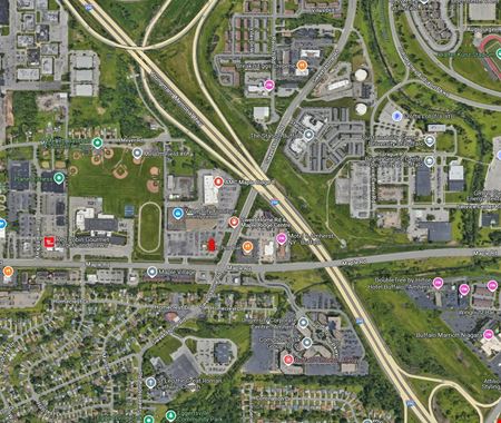 1,500+/- SF and up to 4,726+/- SF Available in Maple Ridge Center