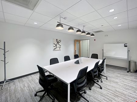 Regus - Westmont - Oakmont Plaza Drive