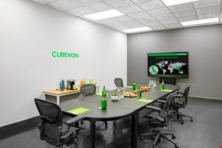 Cubework Walnut