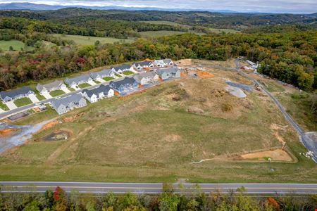 ATTRACTIVE NEW RETAIL SPACES AVAILABLE