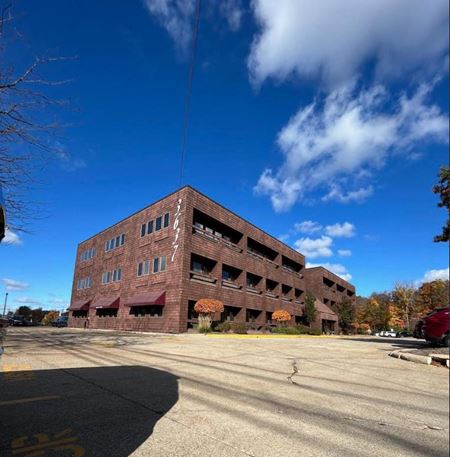 Office space for Rent at Reserve Park I in Medina