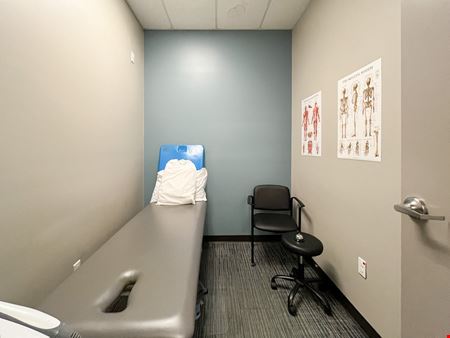 Medical Office in the Oaks Shopping Center