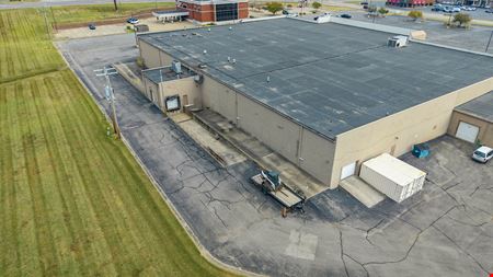 45,000 SF LARGE-FORMAT RETAIL / FLEXIBLE COMMERCIAL SPACE