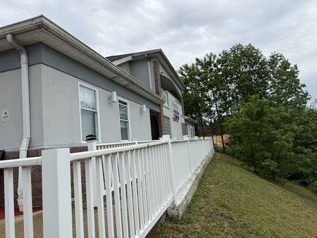 225 Town Square Dr