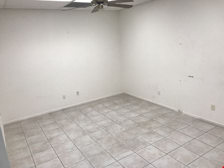 Retail/Office Available in Freestanding Commercial Retail Strip Center