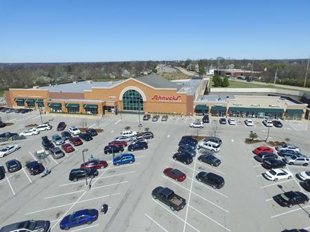 Commercial space at Twin Oaks Crossing in Twin Oaks