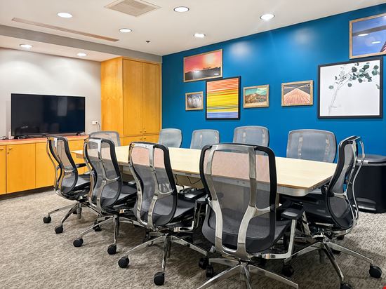 Regus - Campbell - Hamilton