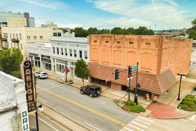 321 Main St
