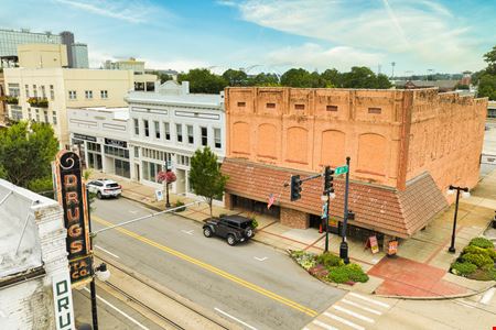321 Main St