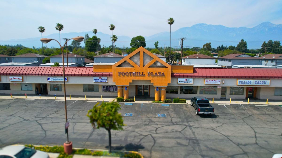 Foothill Plaza